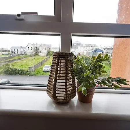 Centrally Located At The Shore - * Bundoran