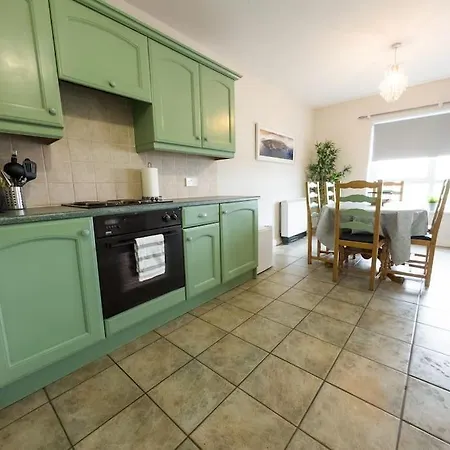 Centrally Located At The Shore - * Bundoran