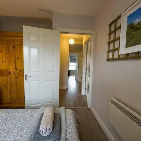 Centrally Located At The Shore - Apartment Bundoran